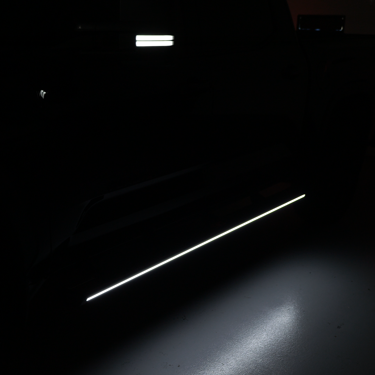 Lumastep M1 Light Up Running Boards | 2022-2026 Toyota Tundra