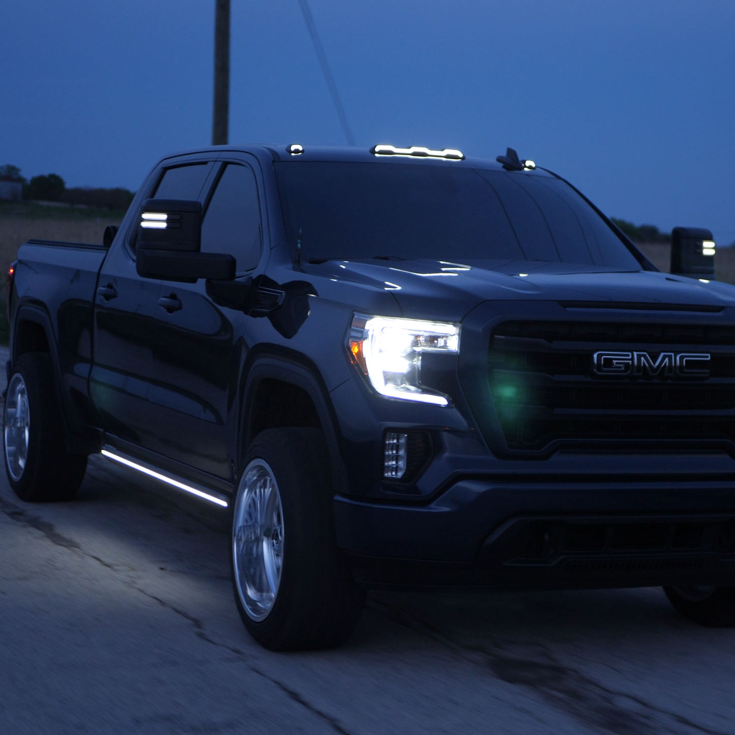 Lumastep M2 Powered Light Up Running Boards | 2019-2026 Chevy Silverado & GMC Sierra 1500