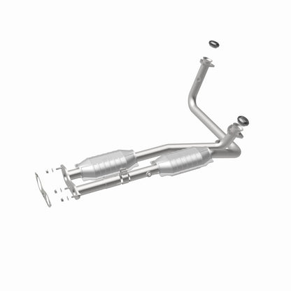 MagnaFlow Conv DF GM Truck/SUV Dual Outlet 96
