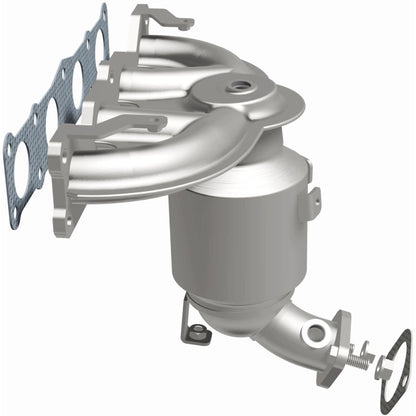MagnaFlow Direct Fit Catalytic Converter 11-13 Kia Sorento 2.4L Manifold