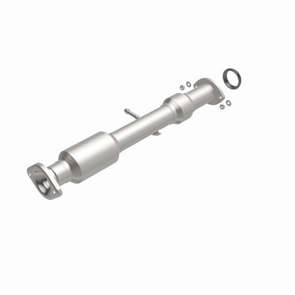 MagnaFlow Direct Fit Catalytic Converter 14-15 Toyota Highlander 3.5L