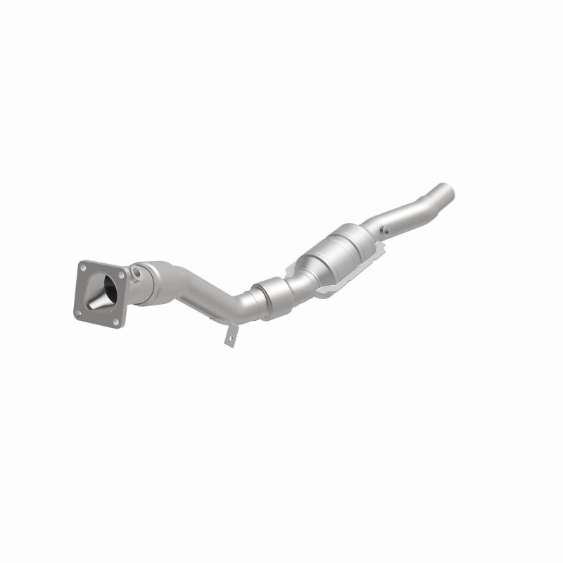 MagnaFlow Direct Fit Catalytic Converter 00-02 Audi A6 Quattro 2.7L