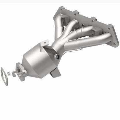MagnaFlow 18-19 Hyundai Accent L4 1.6L / 2018 Kia Rio L4 1.6L Direct-Fit Catalytic Converter