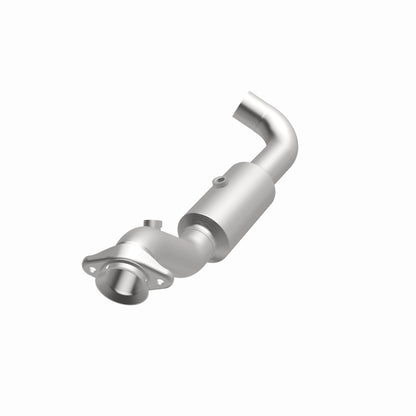 MagnaFlow Direct Fit Catalytic Converter 2015-2017 F-150 V6 2.7 OEM Underbody