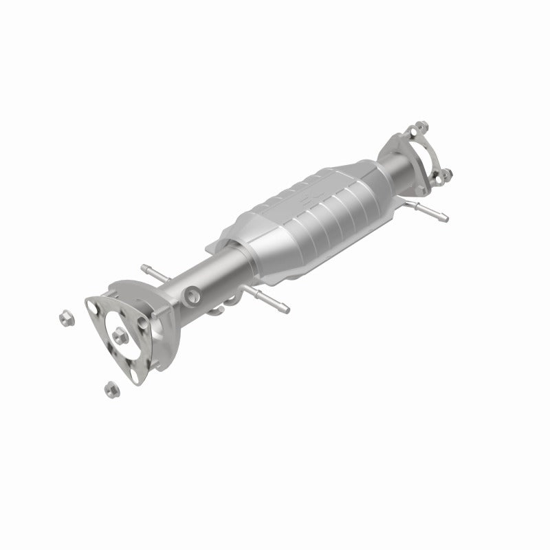 MagnaFlow Direct Fit Catalytic Converter 96-99 S10/Sanoma 4WD 4.3L