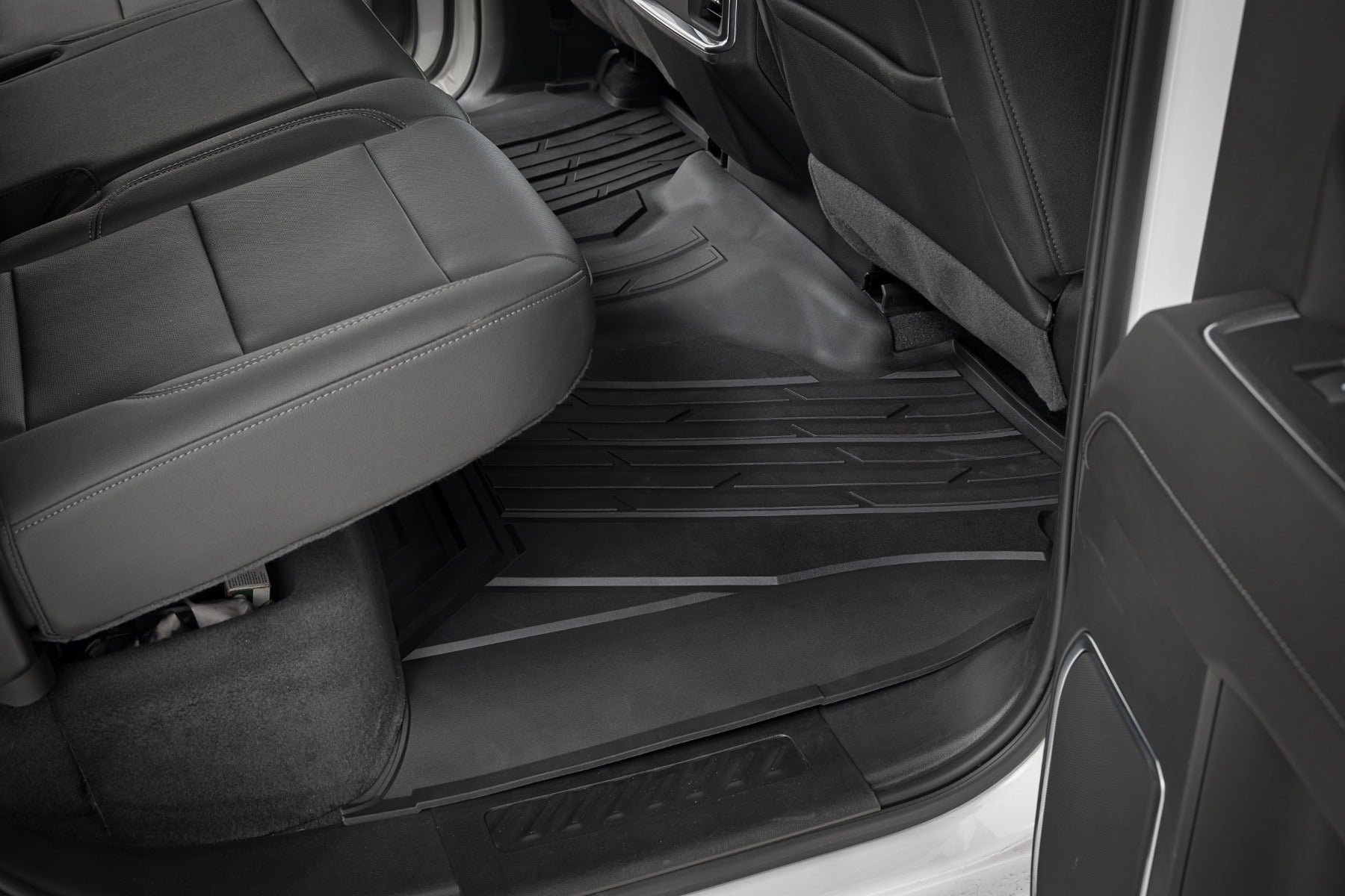 Flex-Fit Floor Mats | FR & RR | FR Bucket | Crew | Chevy/GMC 1500/2500HD/3500HD (19-26)