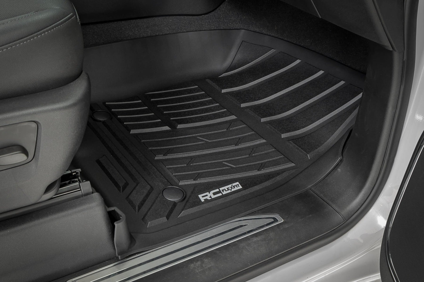 Flex-Fit Floor Mats | Front | Bucket | Chevy/GMC 1500/2500HD/3500HD (19-26)