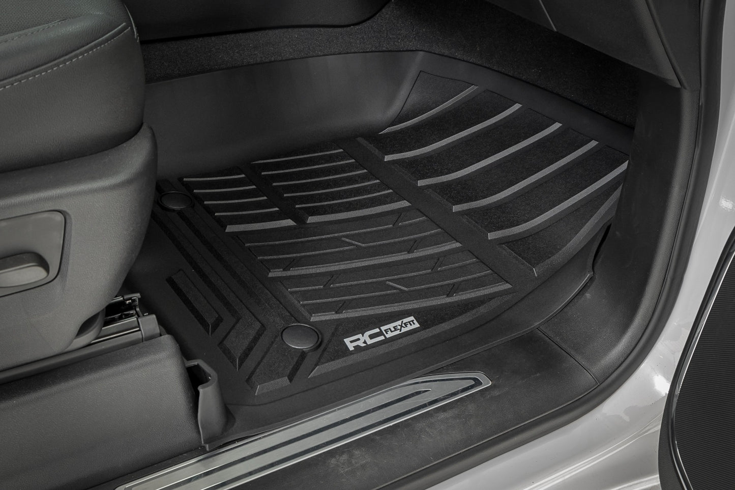 Flex-Fit Floor Mats | FR & RR | FR Bucket | Crew | Chevy/GMC 1500/2500HD/3500HD (19-26)