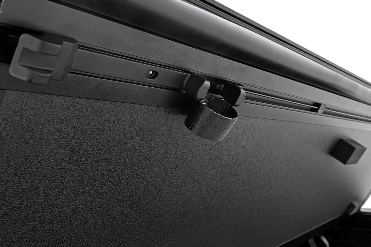 Hard Tri-Fold Flip Up Bed Cover | 5' Bed | Jeep Gladiator JT 4WD (2020-2026)