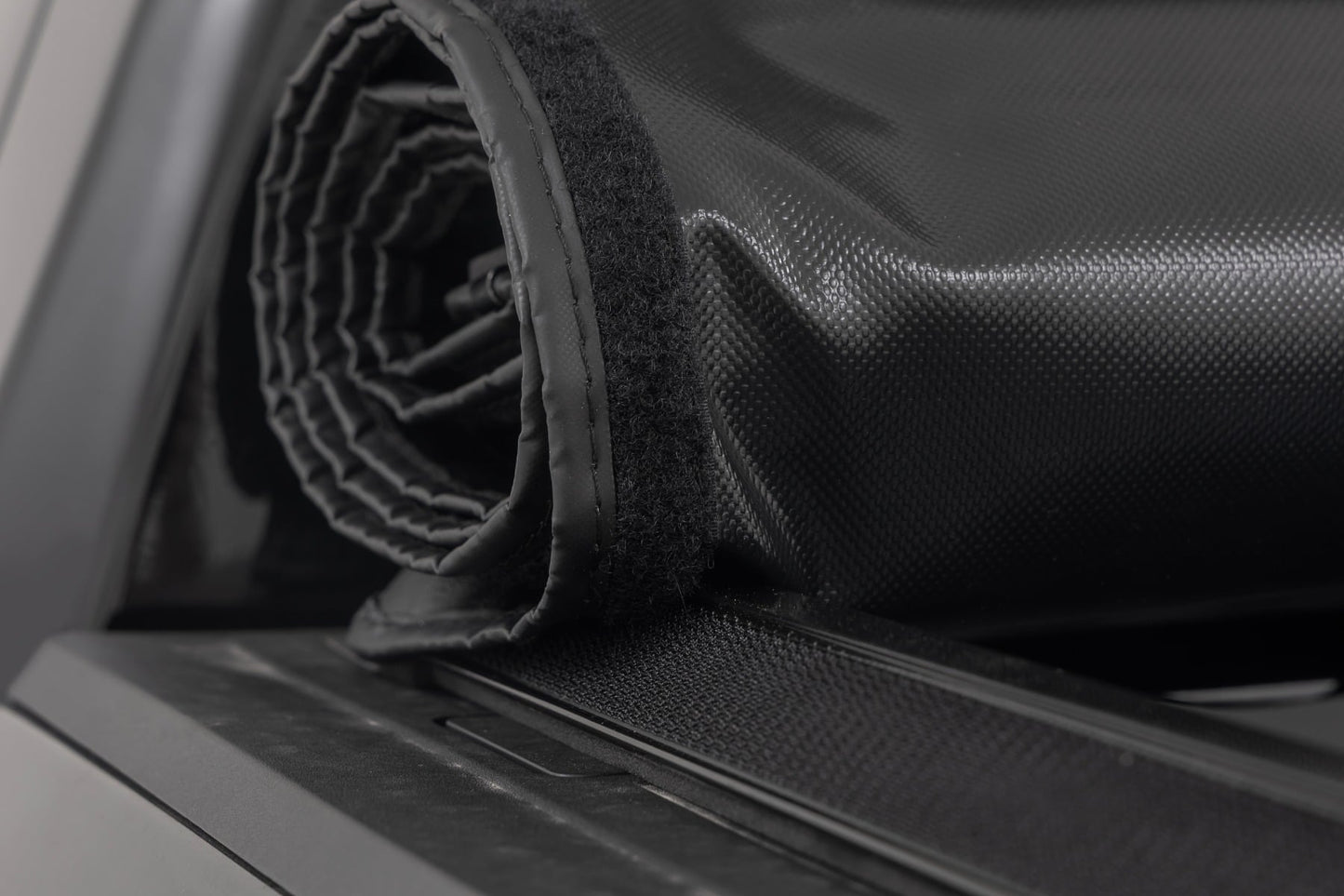 Soft Roll Up Bed Cover  | 6'7" Bed | Chevy/GMC Sierra 1500 (19-26)/Silverado 1500 (19-26) 