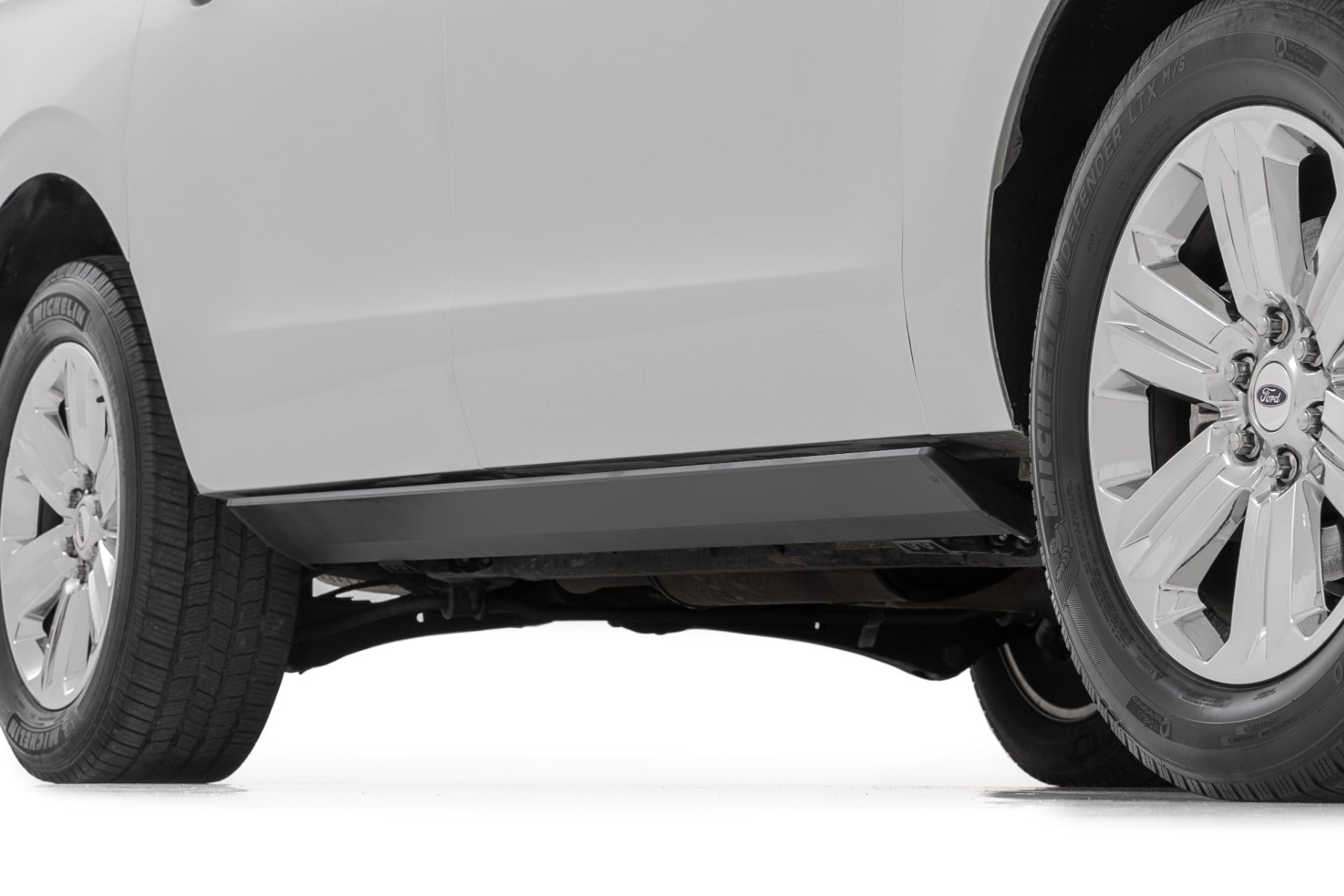 Power Running Boards | Dual Electric Motor | Ford Expedition 2WD/4WD (18-26)