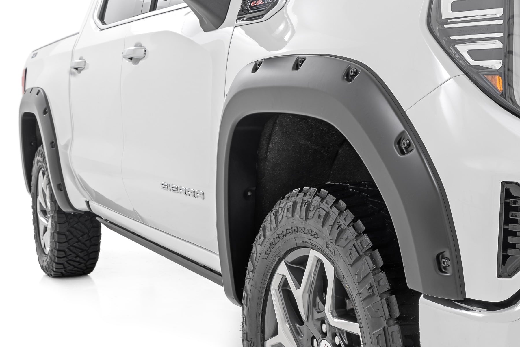 Pocket Fender Flares | GBA Black | GMC Sierra 1500 2WD/4WD (2019-2026)