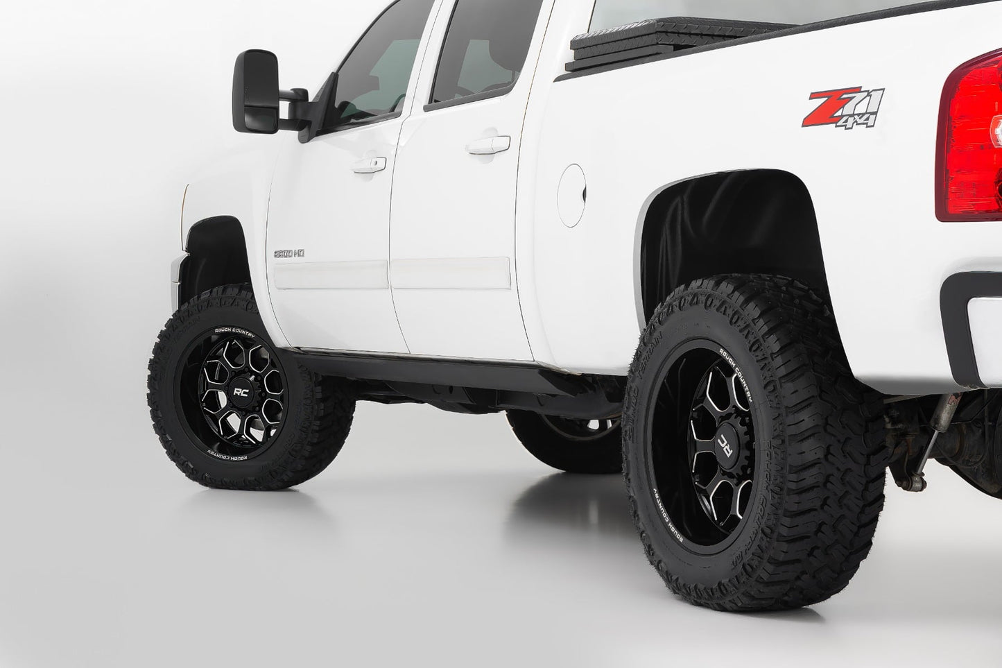 Rough Country 96 Series Wheel | One-Piece | Gloss Black | 20x10 | 8x180 | -19mm