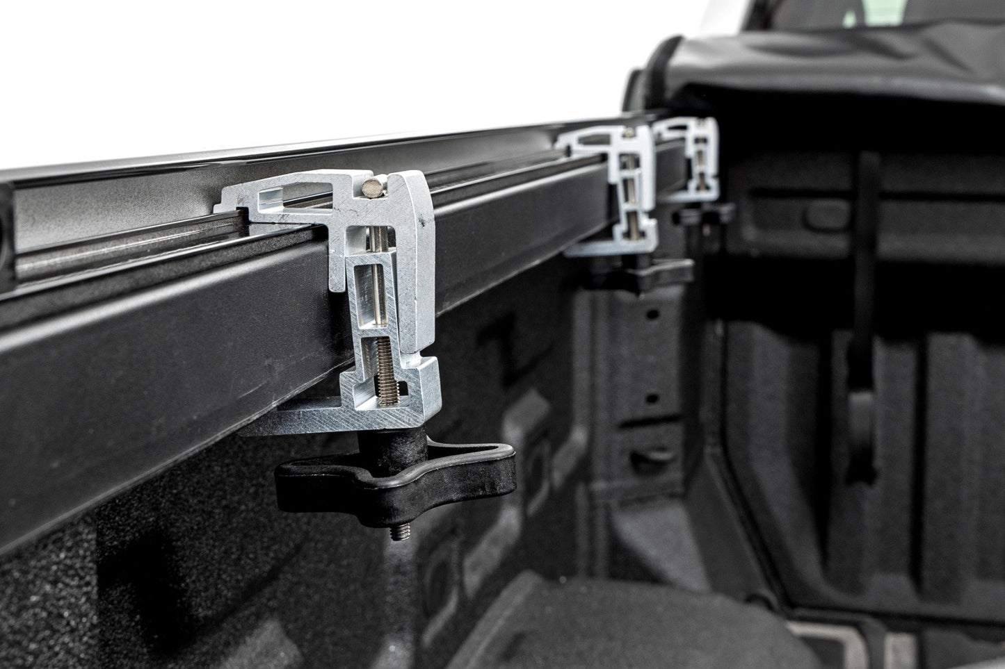 Soft Roll Up Bed Cover | 5'10" Bed | Chevy/GMC Sierra 1500 (19-26)/Silverado 1500 (19-26) 