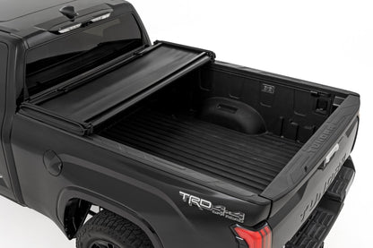 Soft Tri-Fold Bed Cover | With & W/O OE Rails | 6'7" Bed | Toyota Tundra (22-26)
