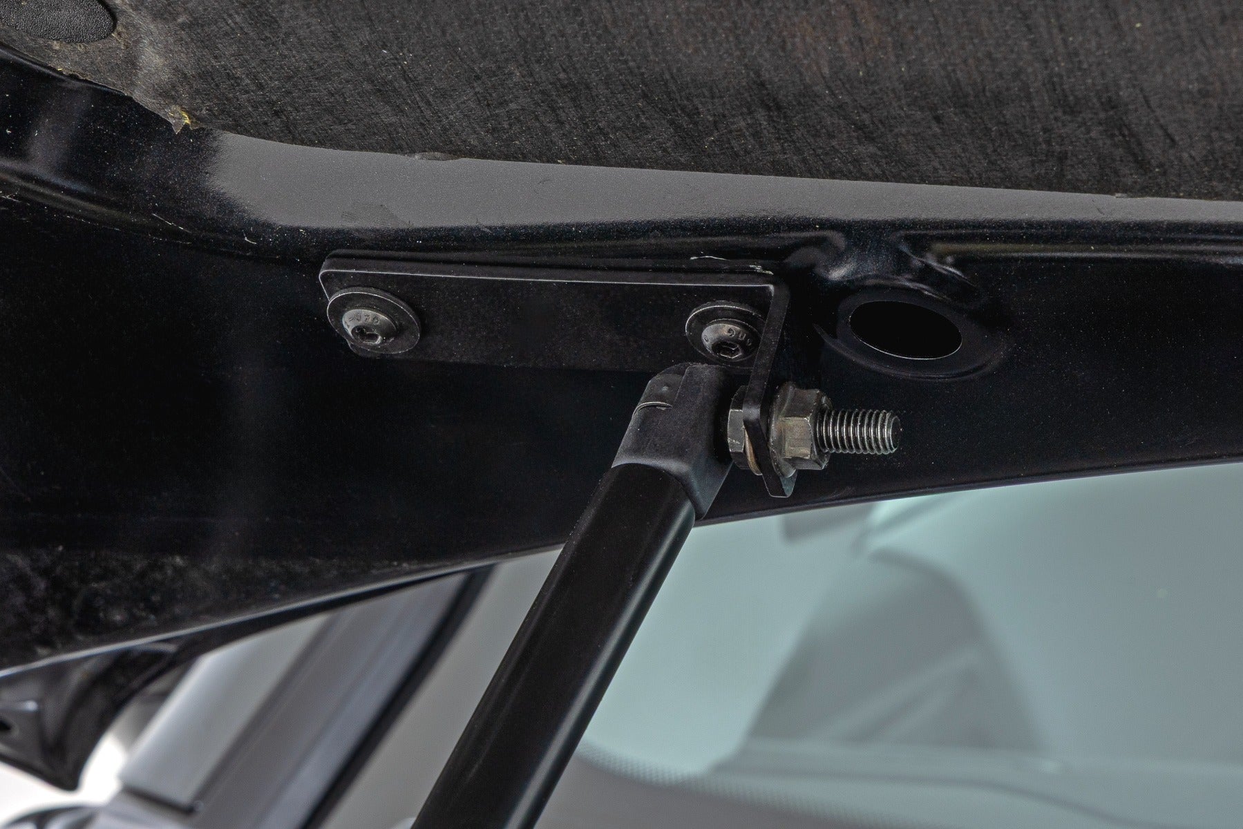 Hood Strut | Hydraulic | Mitsubishi Outlander (2022-2026)