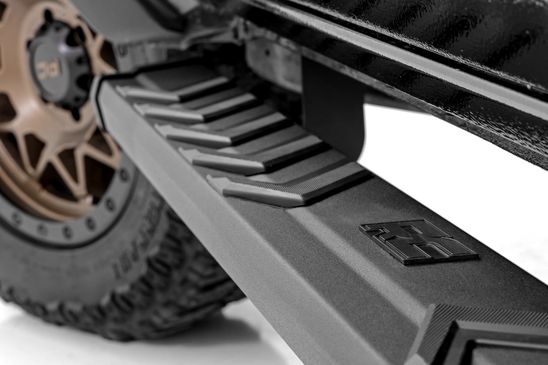 BA2 Running Boards | Side Step Bars | Toyota 4Runner 2WD/4WD (2025-2026)