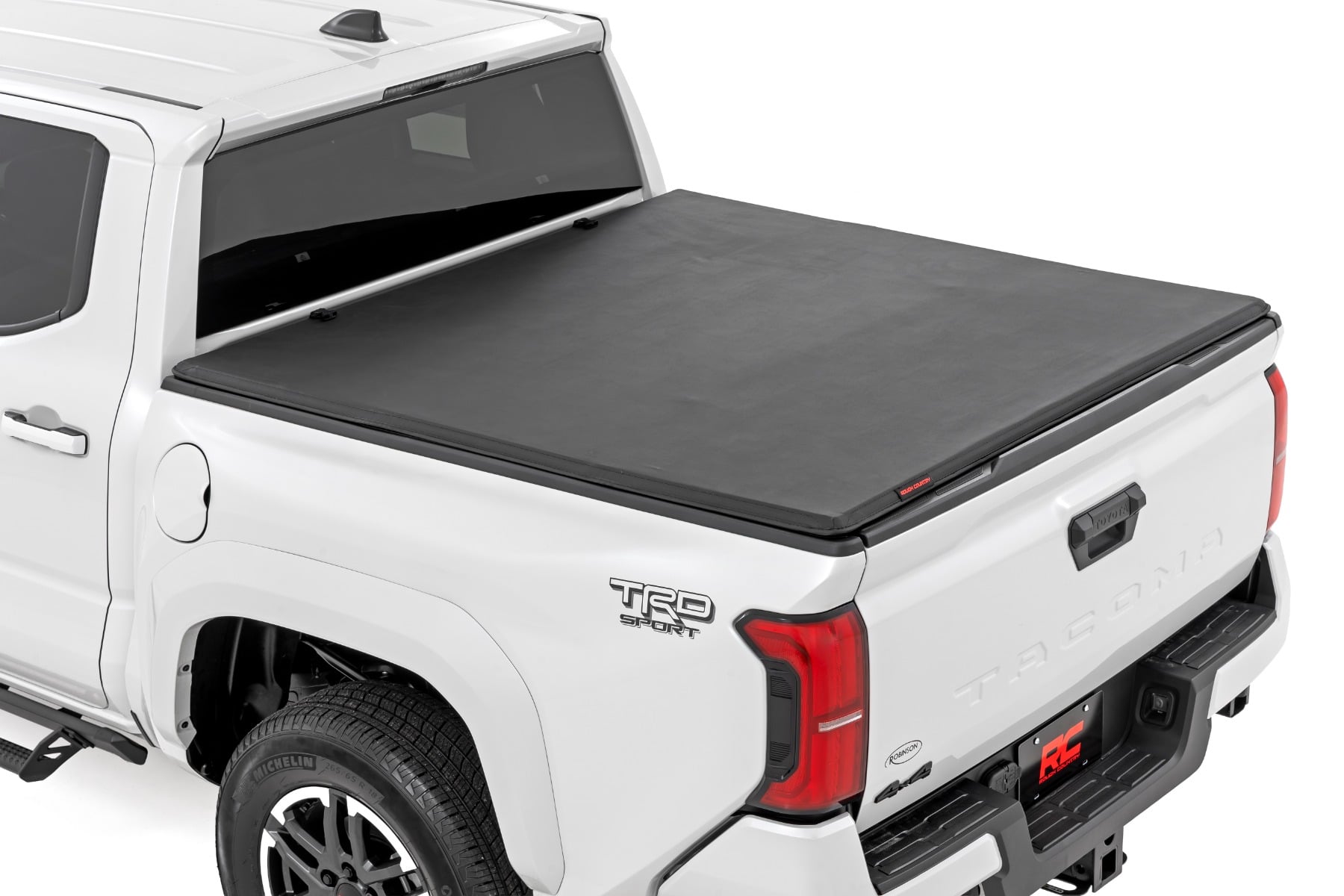 Soft Tri-Fold Bed Cover | 5' Bed | Dbl Cab | Toyota Tacoma 2WD/4WD (24-26)
