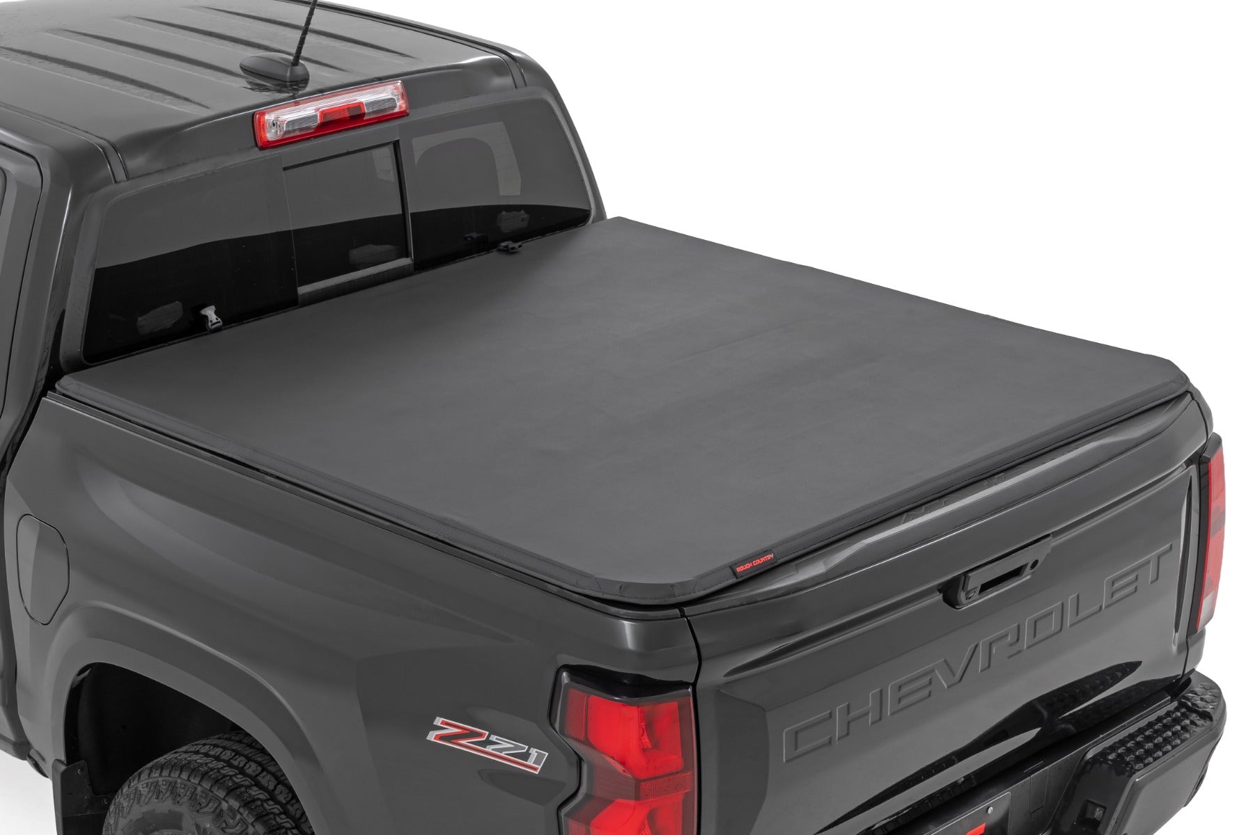 Soft Tri-Fold Bed Cover | 5' Bed | Chevy/GMC Canyon/Colorado 2WD/4WD (23-26)