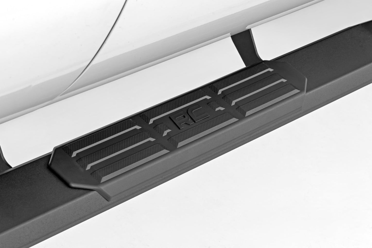 TR2 Running Boards | Ford F-250/F-350 Super Duty (99-16)