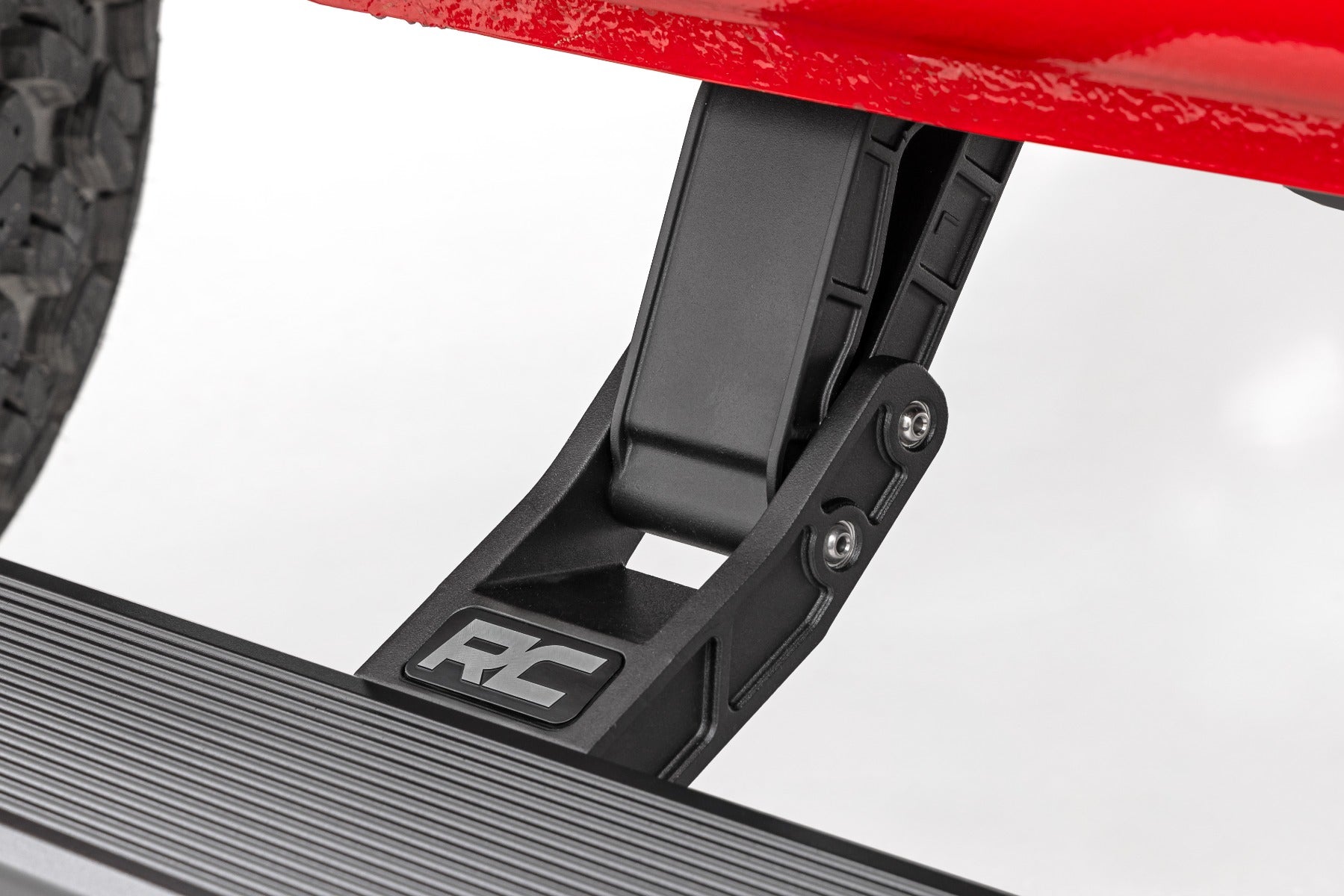 Power Running Boards | HT-Series | Crew Cab | Chevy/GMC 1500/2500HD/3500HD (19-26)