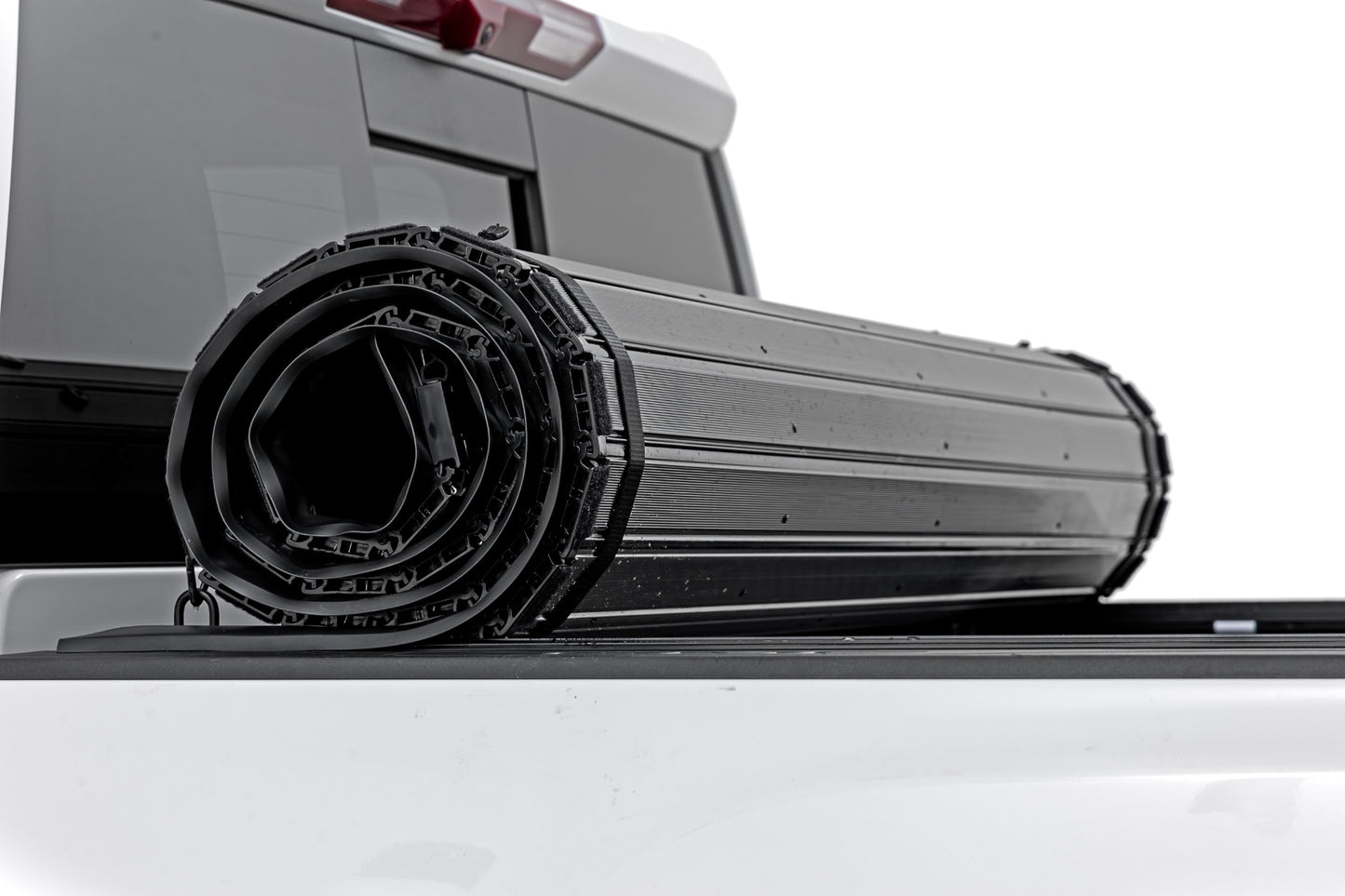 Hard Roll Up Bed Cover | 6'9" Bed | Chevy/GMC  Silverado/Sierra 2500HD/3500HD (20-26)