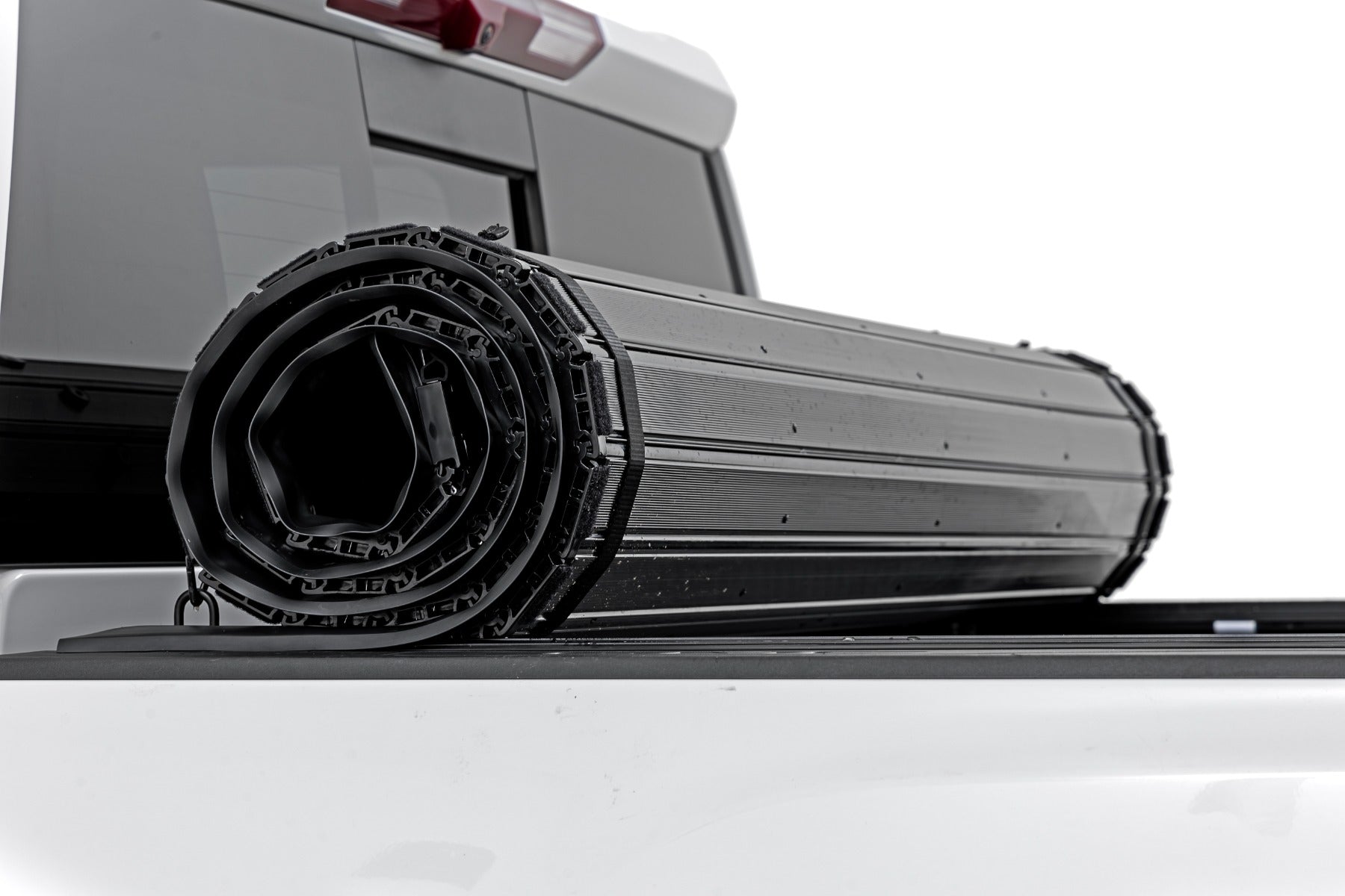 Hard Roll Up Bed Cover | 6'9" Bed | Chevy/GMC  Silverado/Sierra 2500HD/3500HD (20-26)