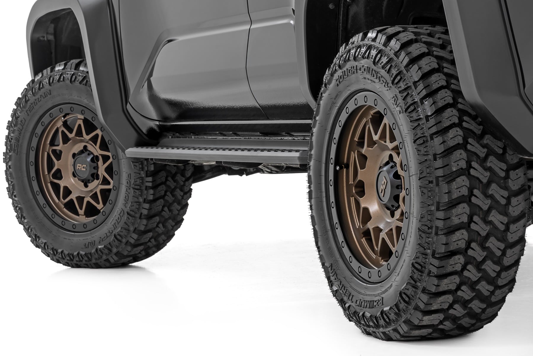 Rough Country 78 Series Wheel | Simulated Beadlock | Bronze/Black | 17x8.5 | 6x135 | +0mm