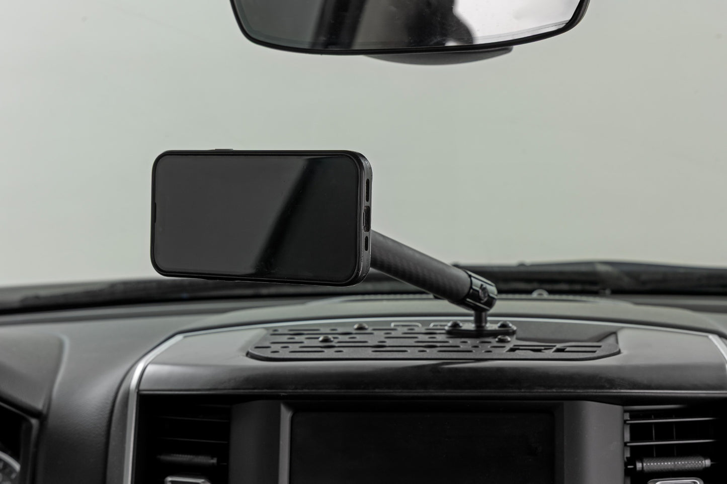 Dash Mount | 8" Mag Safe Mount Kit | 8in Screen | Ram 1500 2WD/4WD (19-26)