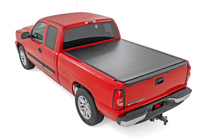 Hard Roll Up Bed Cover | 6'7" Bed | Chevy/GMC 1500 (00-06 & Classic)
