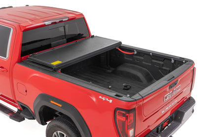 Hard Low Profile Bed Cover | 6'9" Bed | Rail Caps | Chevy/GMC 2500HD/3500HD (20-26)