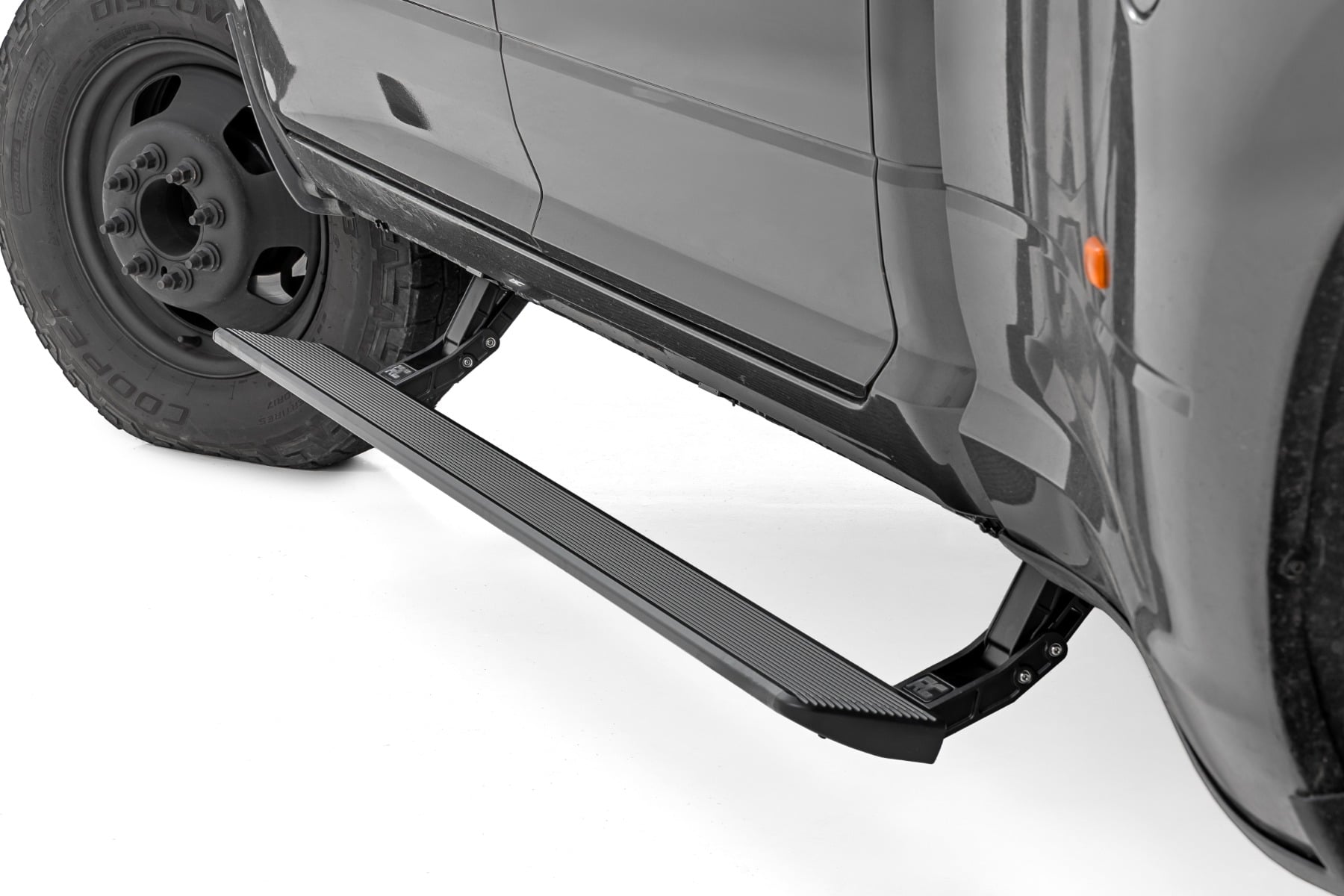 Power Running Boards | HT-Series | Crew Cab | Ram 2500/3500 2WD/4WD (11-26)