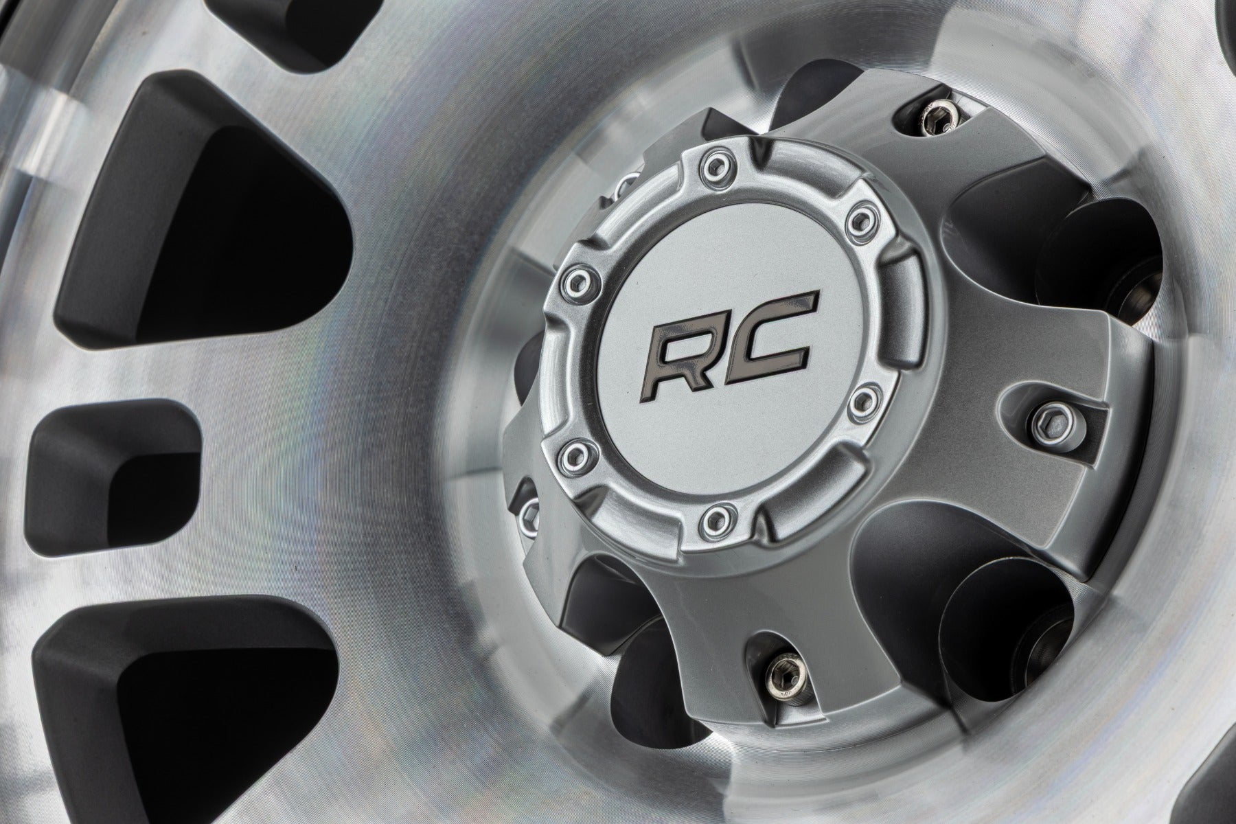 Rough Country 82 Series Wheel | One-Piece | Full Machined | 17x9 | 5x4.5 | -12mm
