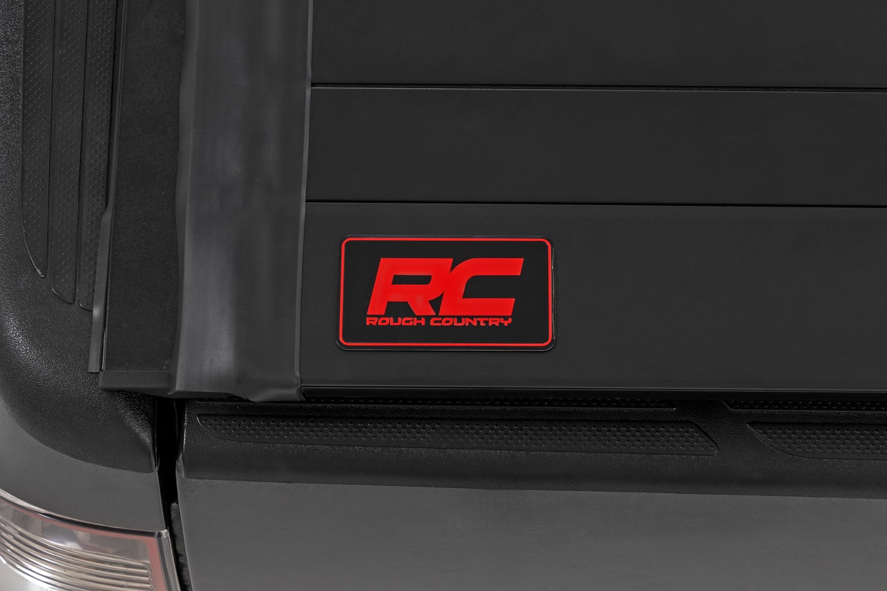 Hard Roll Up Bed Cover | 5' Bed | Toyota Tacoma 2WD/4WD (2005-2015)