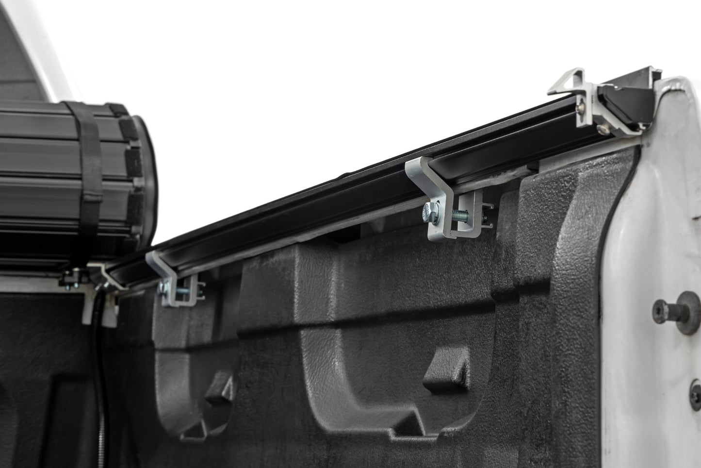 Hard Roll Up Bed Cover | 5'9" Bed | Chevy/GMC Sierra/Silverado 1500 (07-13)