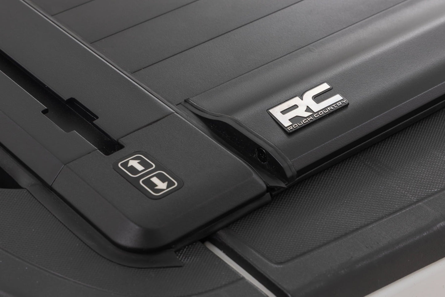 Powered Bed Cover | 6'7" Bed | Chevy/GMC 1500/2500HD/3500HD (14-19 & Classic)