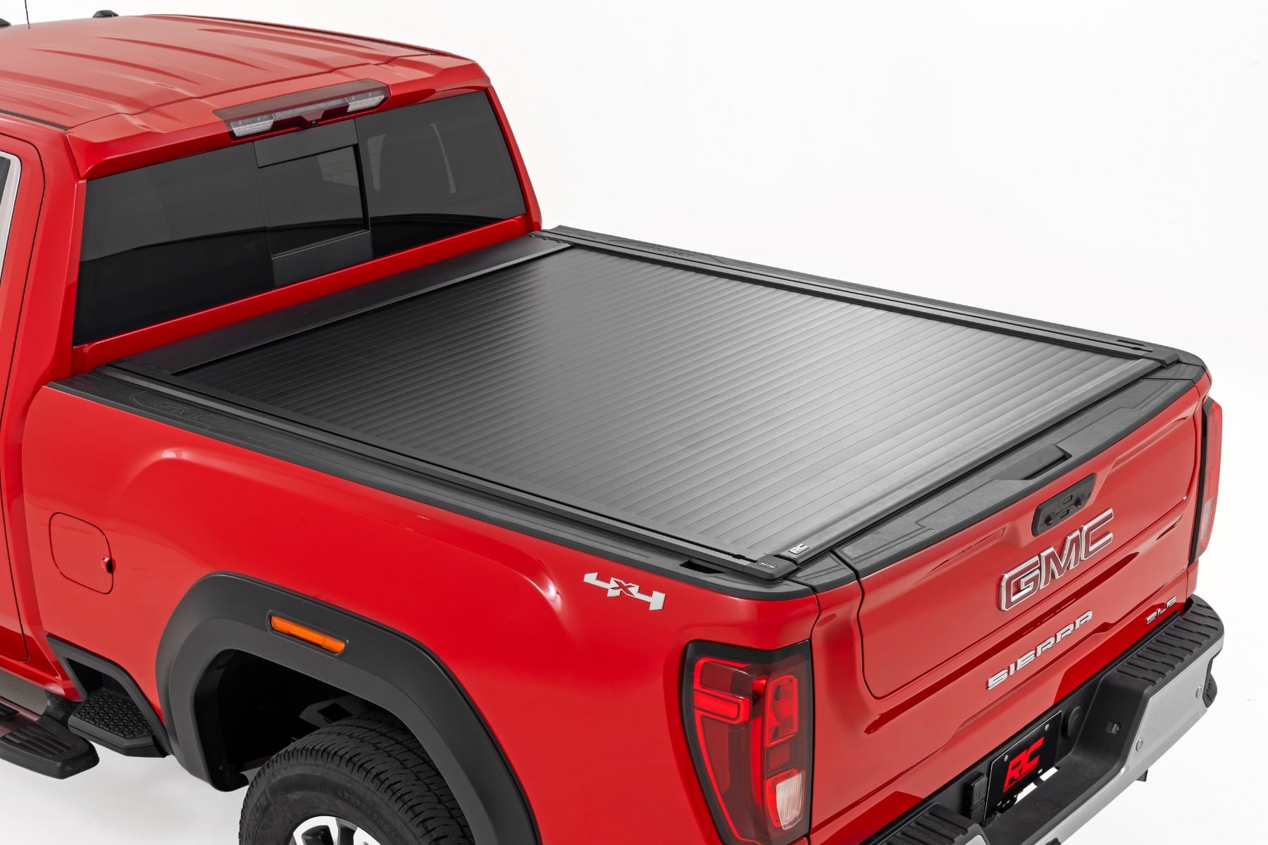 Powered Retractable Bed Cover | 6'9" Bed | Chevy/GMC 2500HD/3500HD (20-26)
