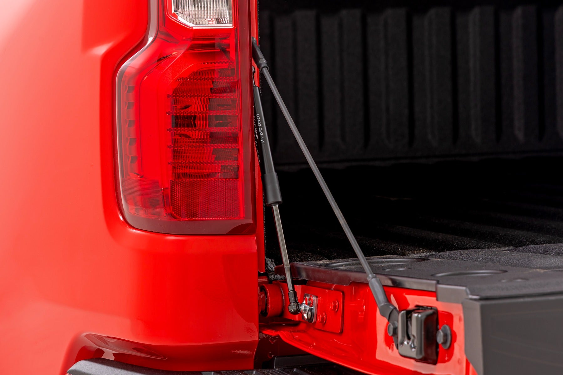 Tailgate Assist | Chevy Silverado & GMC Sierra 1500 2WD/4WD (2019-2026)