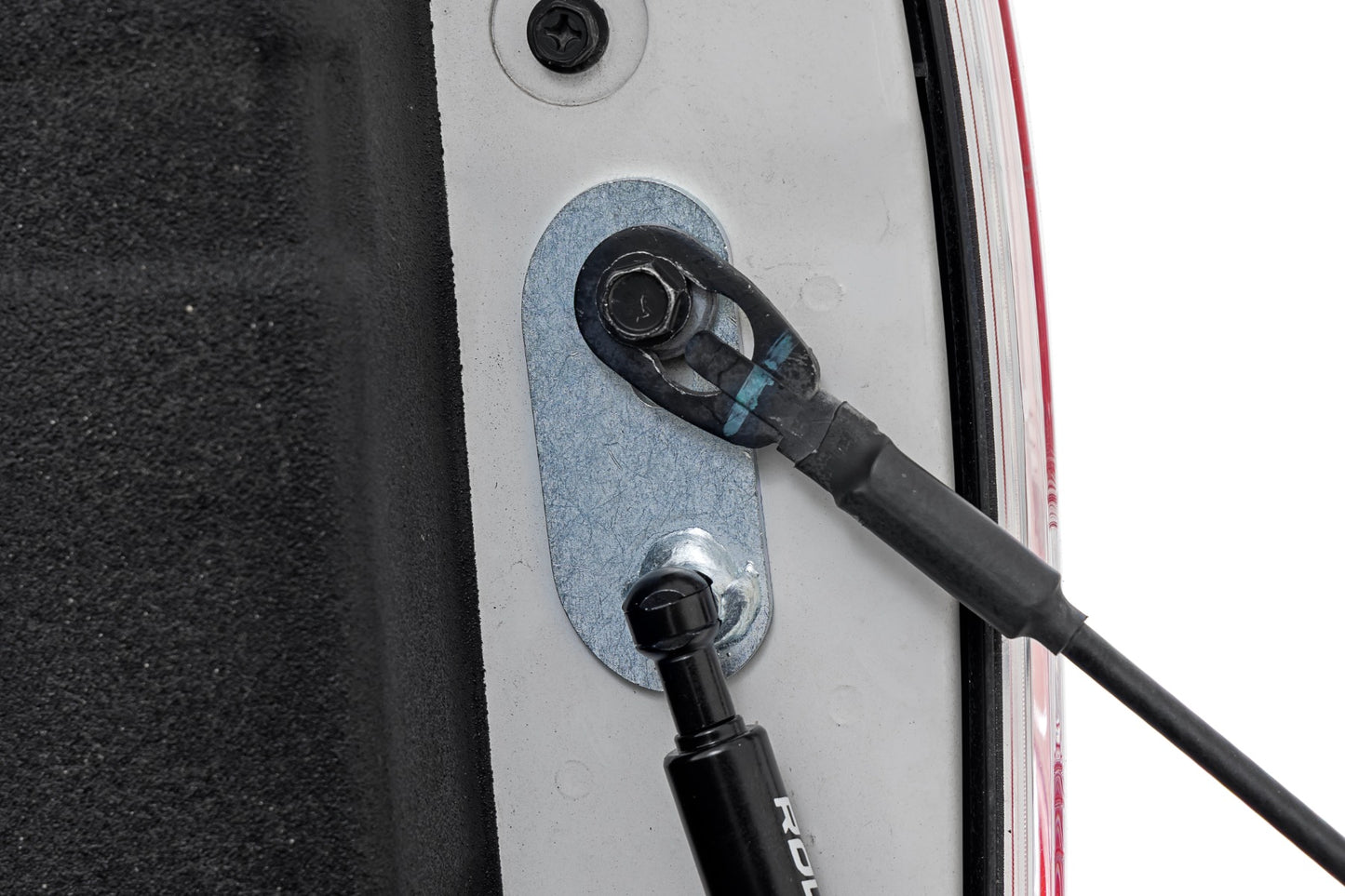 Tailgate Assist | Nissan Titan 2WD/4WD (2017-2024)