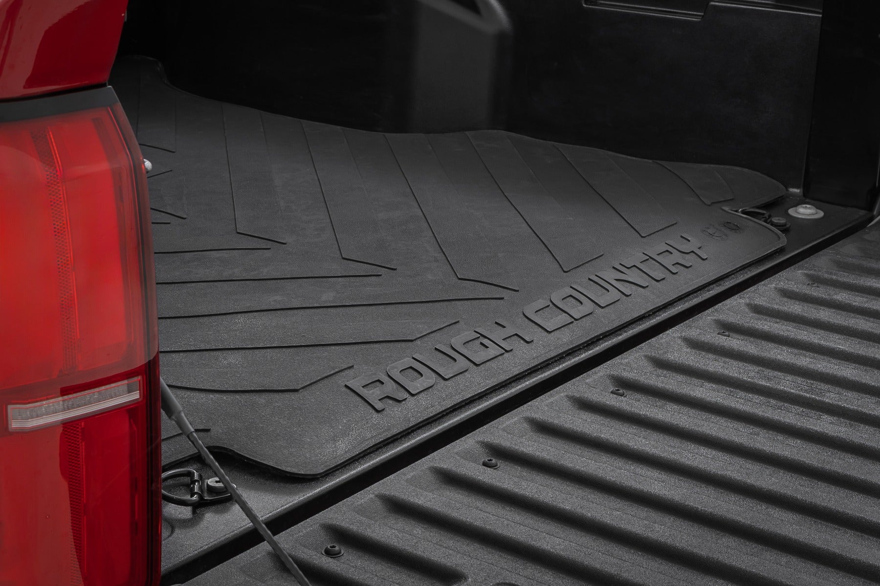 Bed Mat | 5' Bed | RC Logo | Toyota Tacoma 2WD/4WD (2024-2026)
