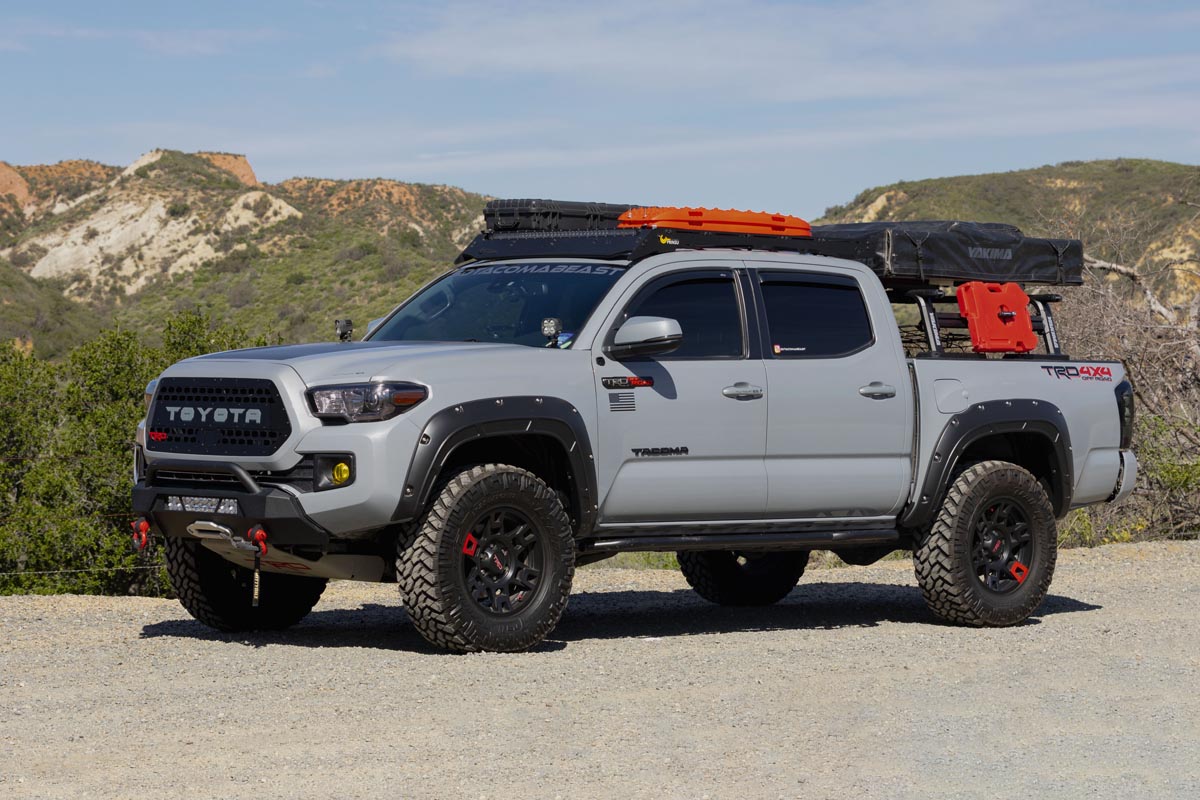 Defender Fender Flares | 202 Black Onyx | Toyota Tacoma 2WD/4WD (2016-2023)