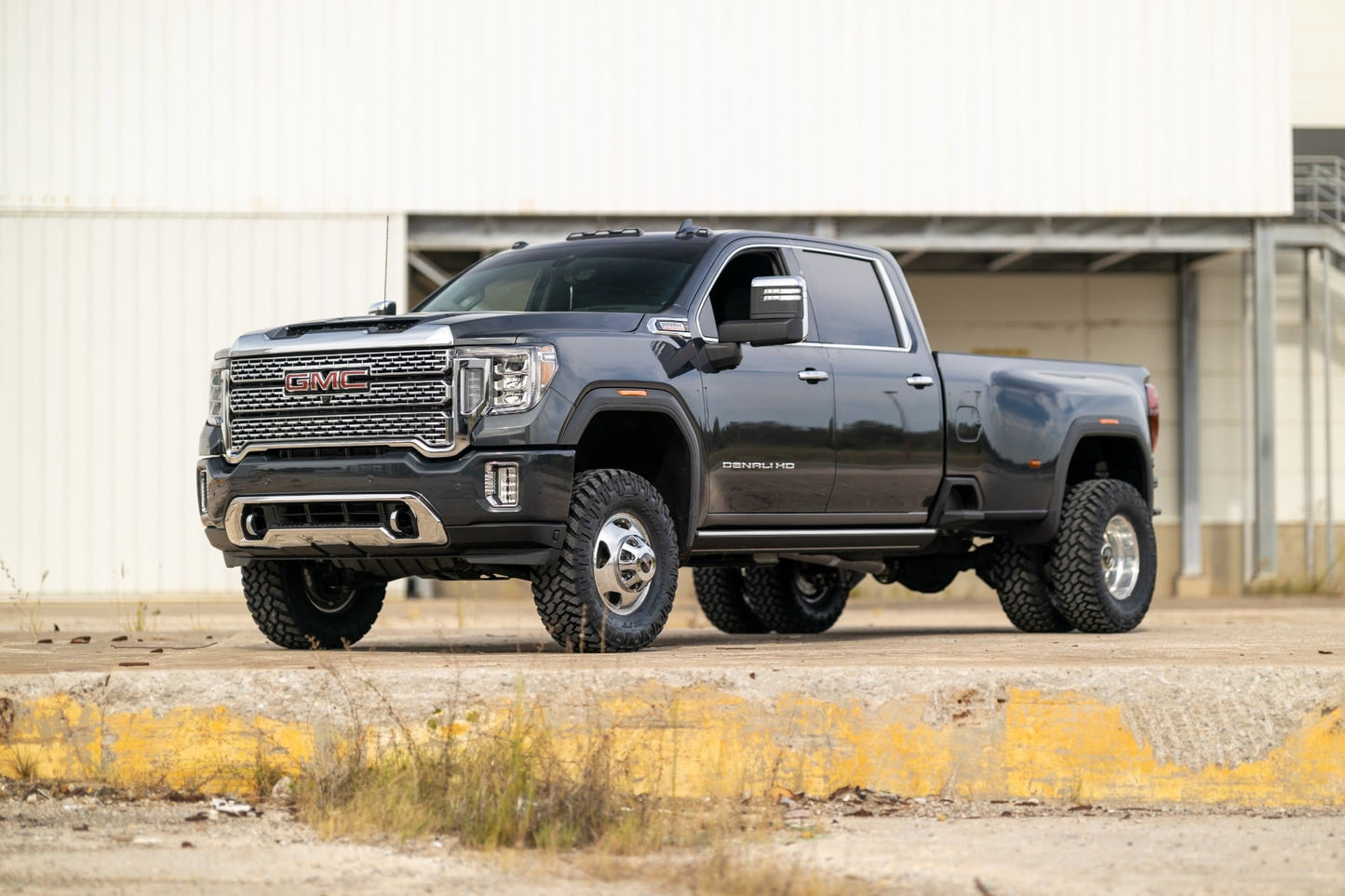 3 Inch Lift Kit | Chevy/GMC Sierra 3500 HD/Silverado 3500 HD 2WD/4WD (20-26)