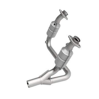MagnaFlow Direct Fit Catalytic Converter 04 Dodge Durango 3.7L/4.7L