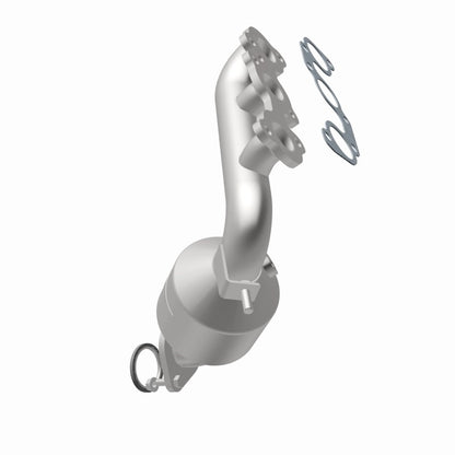 MagnaFlow Direct Fit Catalytic Converter 04-06 Toyota Sienna 3.3L