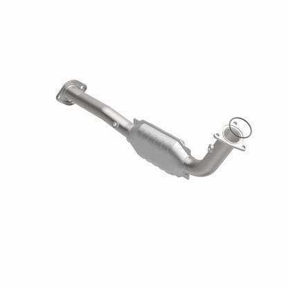 MagnaFlow Direct Fit Catalytic Converter 03-06 Hummer H2 6.0L Passenger Side