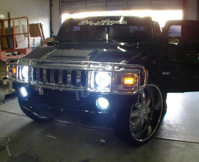 Oracle Hummer H2 03-10 LED Fog Halo Kit - ColorSHIFT