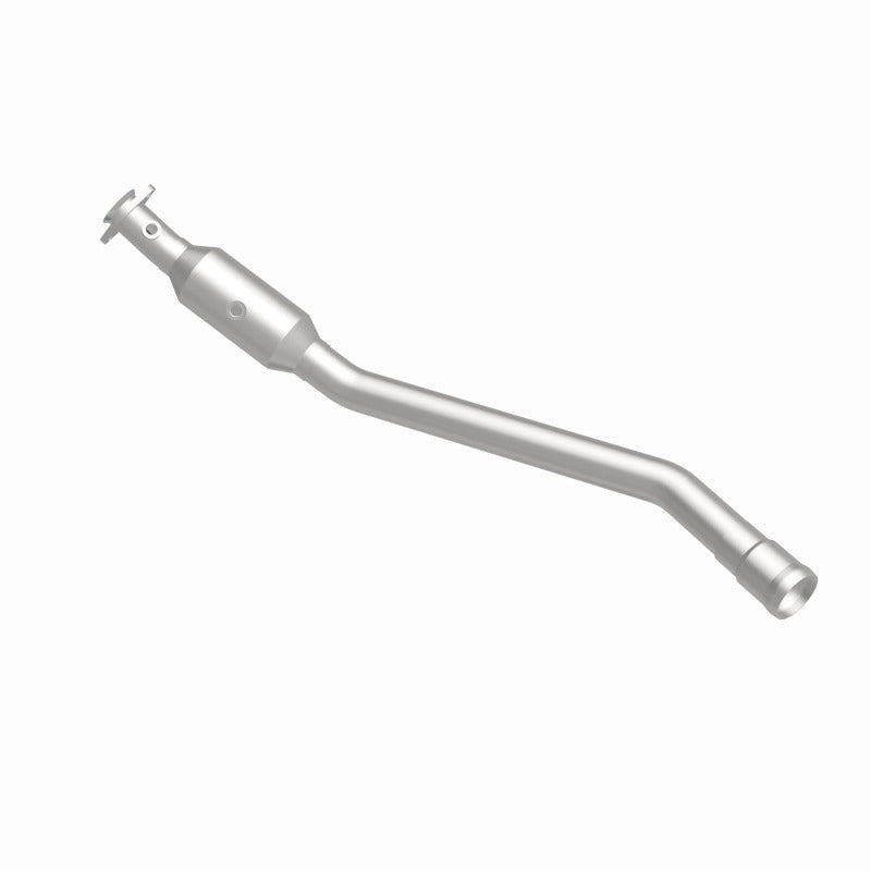 MagnaFlow Direct Fit Catalytic Converter 13-14 Mercedes-Benz GL450 V8 4.6 OEM Underbody