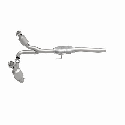 MagnaFlow Direct Fit Catalytic Converter 00-03 Dodge Dakota 2WD 4.7L