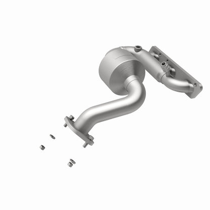 MagnaFlow Direct Fit Catalytic Converter 04-05 Ford Taurus 3.0L
