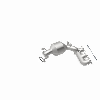 MagnaFlow Direct Fit Catalytic Converter 04-06 Toyota Sienna 3.3L